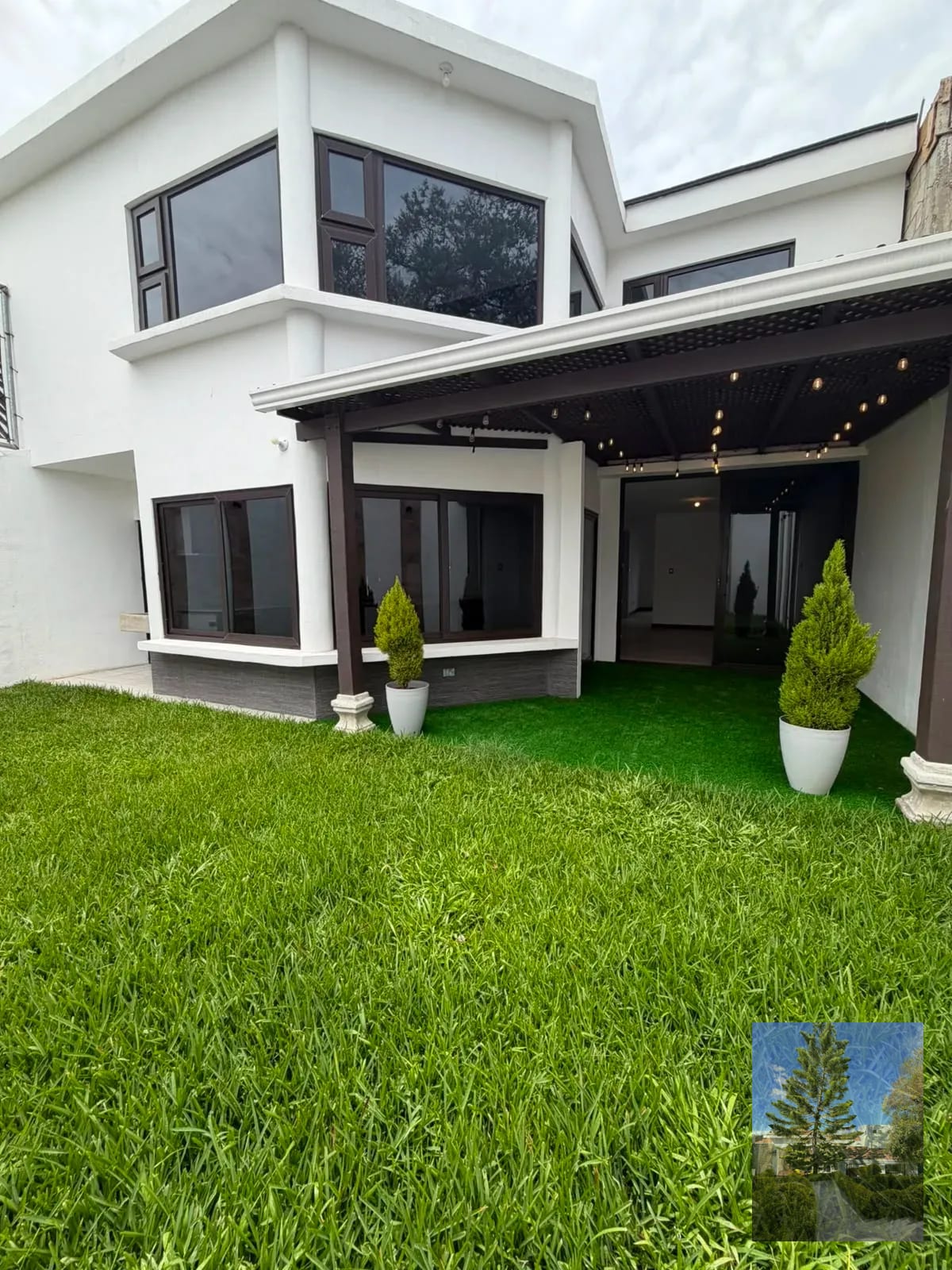 Casa en Venta CAES los Manantiales — Casa en Venta en Santa Catarina Pinula, Guatemala, Ciudad — foto 1 de 2