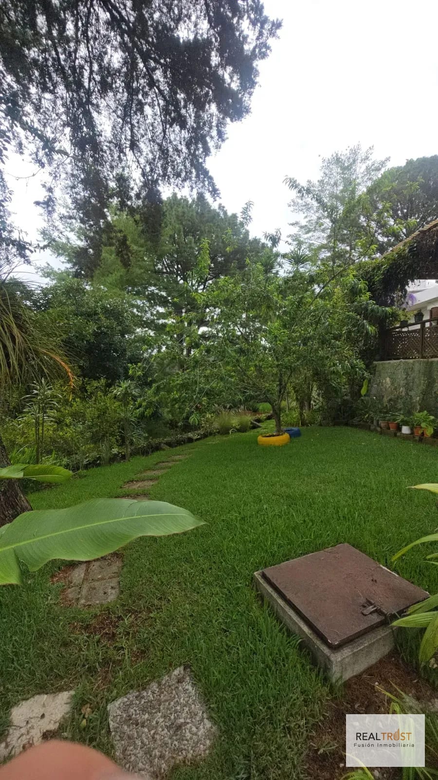 Casa con terreno ideal para desarrollar, dentro de Muxbal — Terreno en Venta en Muxbal, Guatemala, Ciudad — foto 2 de 6