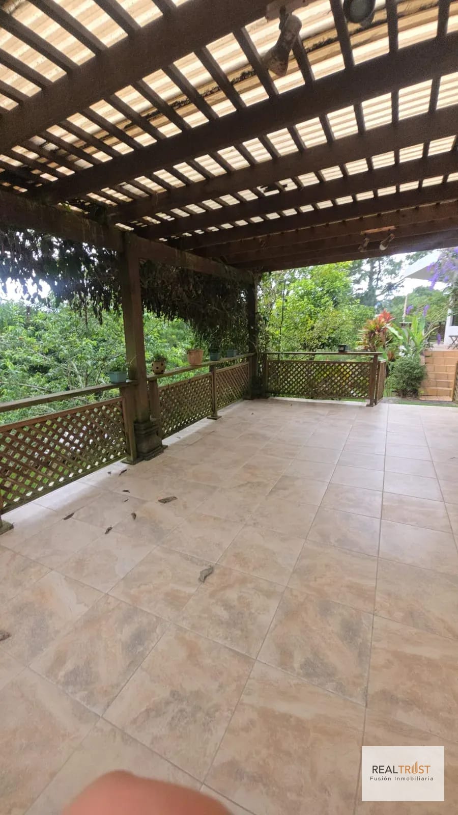 Casa con terreno ideal para desarrollar, dentro de Muxbal — Terreno en Venta en Muxbal, Guatemala, Ciudad — foto 6 de 6