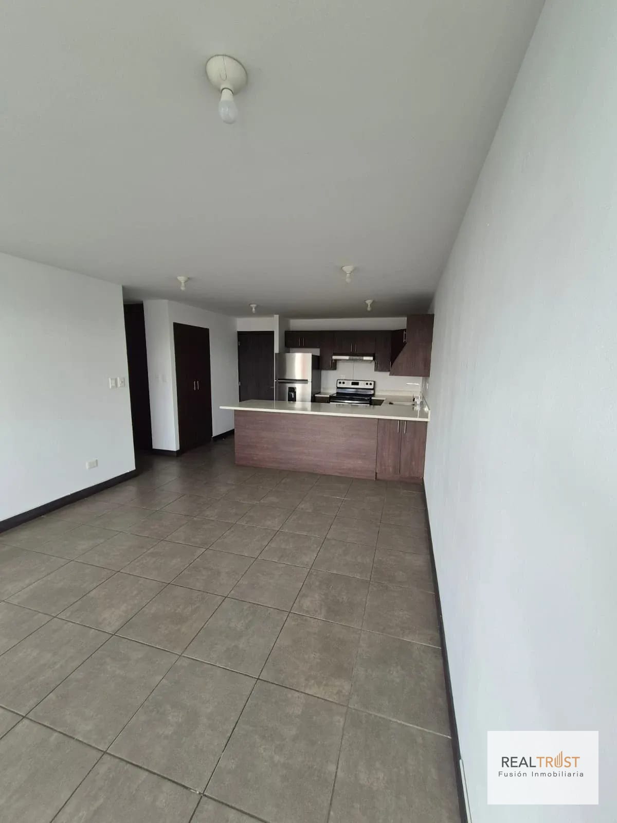 APARTAMENTO EN RENTA VISTA HERMOSA 2, ZONA 15 — Apartamento en Alquiler en Zona 15, Guatemala, Ciudad — foto 3 de 9