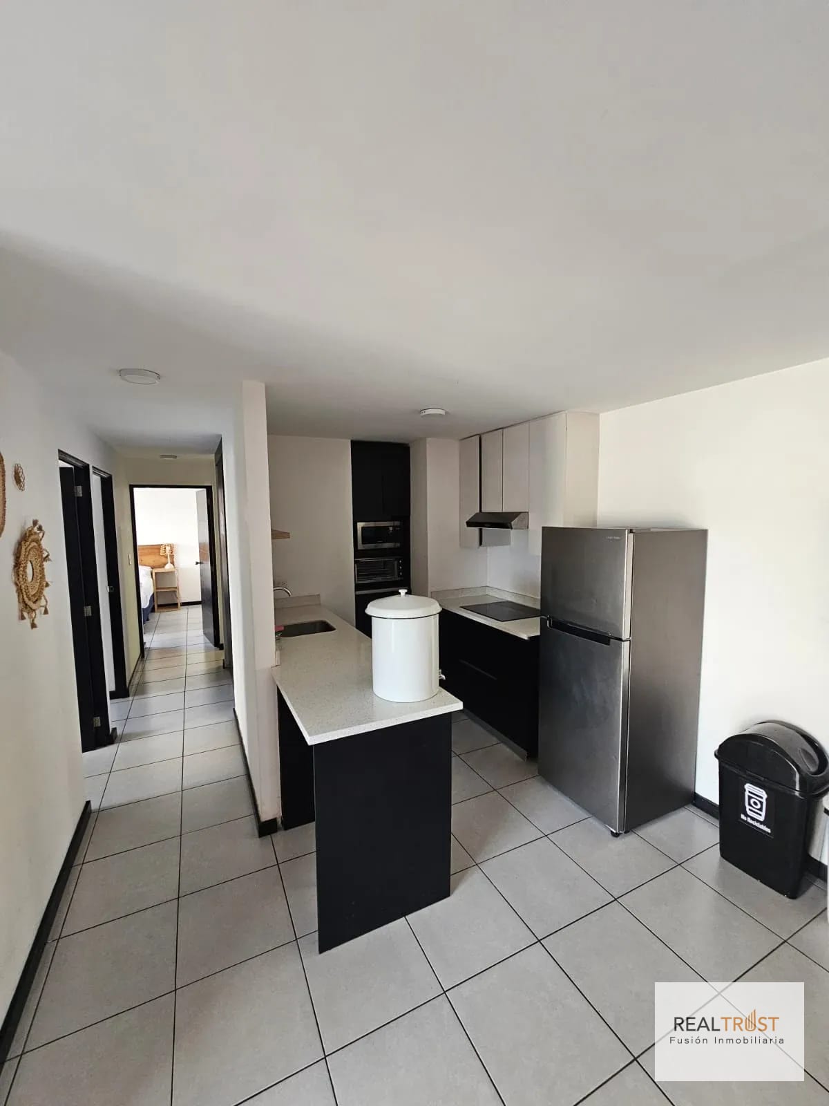 VENTA APARTAMENTO FULL AMUEBLADO EN MUSEO SAN MATEO ZONA 7 — Apartamento en Venta en Zona 7, Guatemala, Ciudad — foto 2 de 9