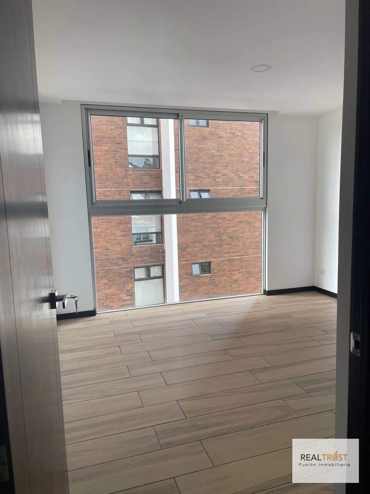 VENDO APARTAMENTO EN EDIFICIO CASSIA ZONA 15 VH1 — Apartamento en Venta en Zona 15, Guatemala, Ciudad — foto 5 de 17