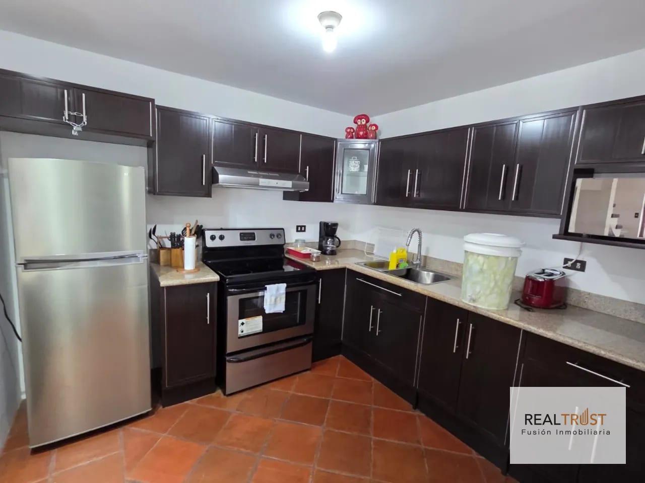 CASA EN VENTA AMUEBLADA — Casa en Venta en Antigua, Sacatepéquez — foto 3 de 6