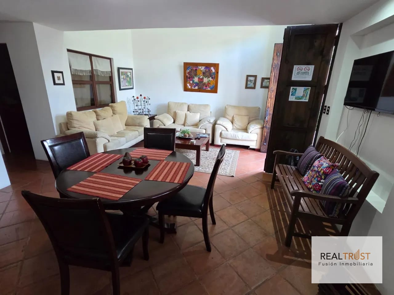 CASA EN VENTA AMUEBLADA — Casa en Venta en Antigua, Sacatepéquez — foto 2 de 6