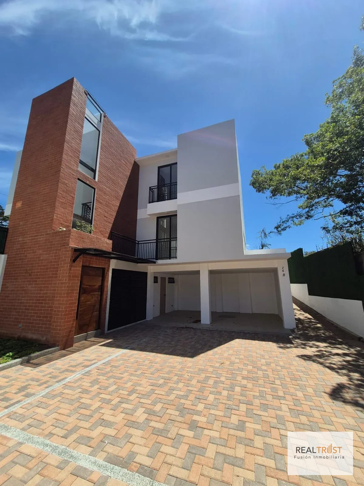 Casa para Estrenar en Condominio Arrazola 1, km 17.5 Carretera al Salvador — Casa en Venta en Carretera a El Salvador, Guatemala, Ciudad — foto 2 de 17