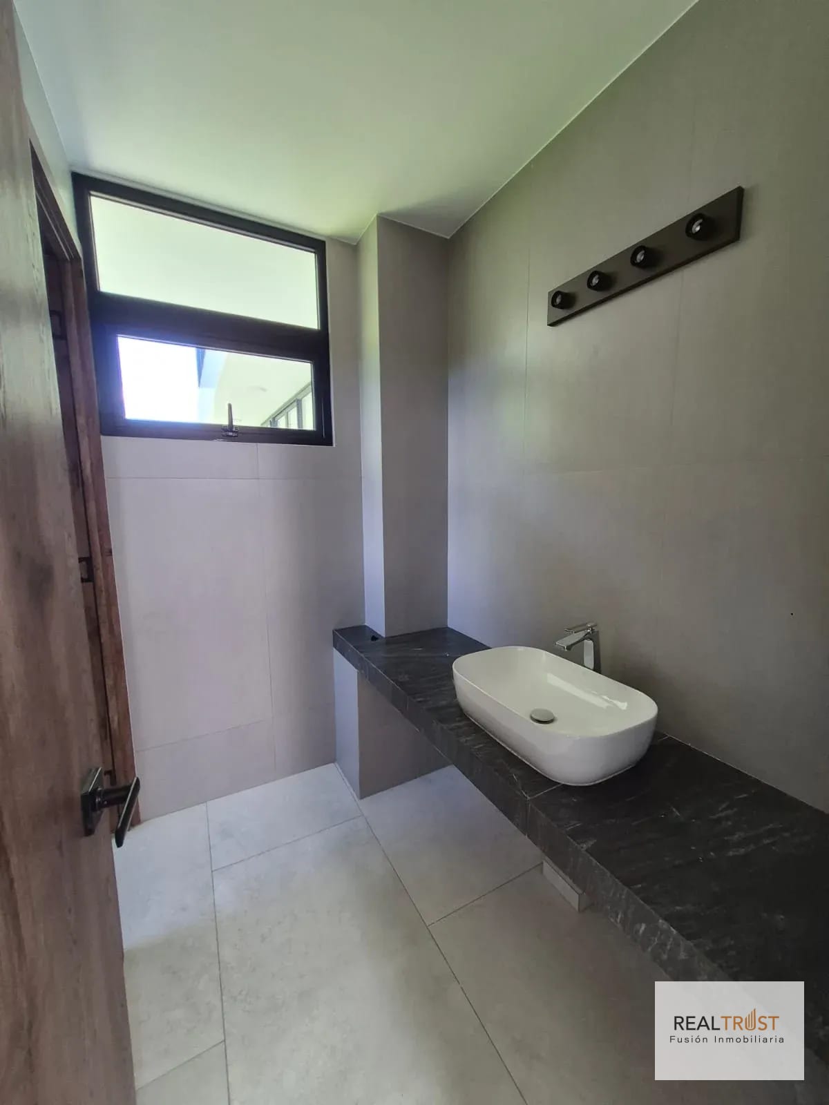 Casa para Estrenar en Condominio Arrazola 1, km 17.5 Carretera al Salvador — Casa en Venta en Carretera a El Salvador, Guatemala, Ciudad — foto 7 de 17