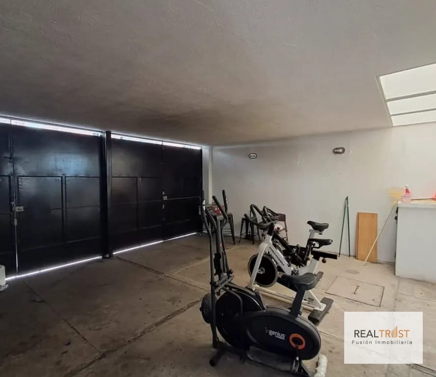 Casa en renta zona 10 — Casa en Alquiler en Zona 10, Guatemala, Ciudad — foto 9 de 17