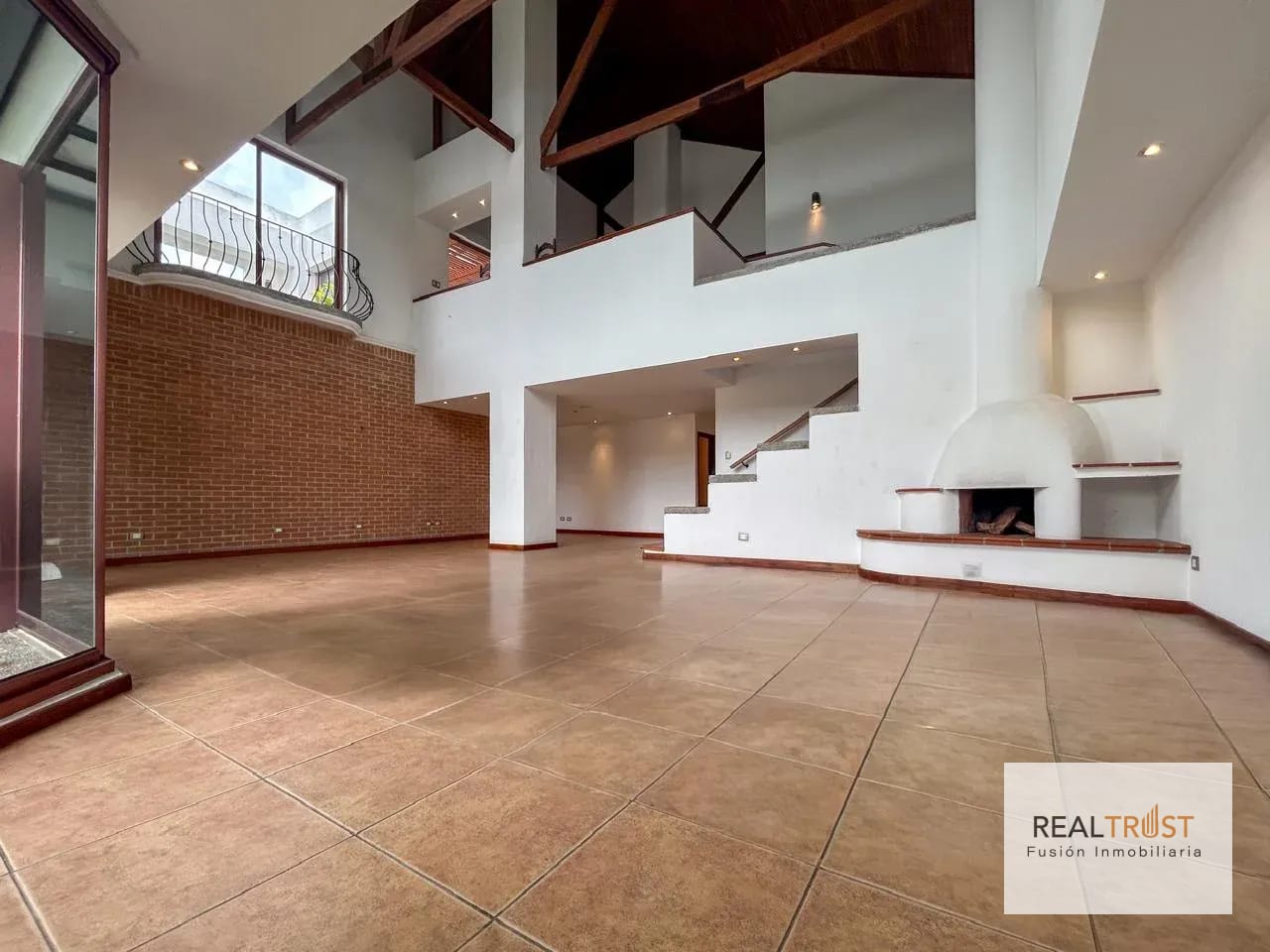 Lindo Penthouse en Venta Zona 15, Vista Hermosa 1 — Apartamento en Venta en Zona 15, Guatemala, Ciudad — foto 1 de 16