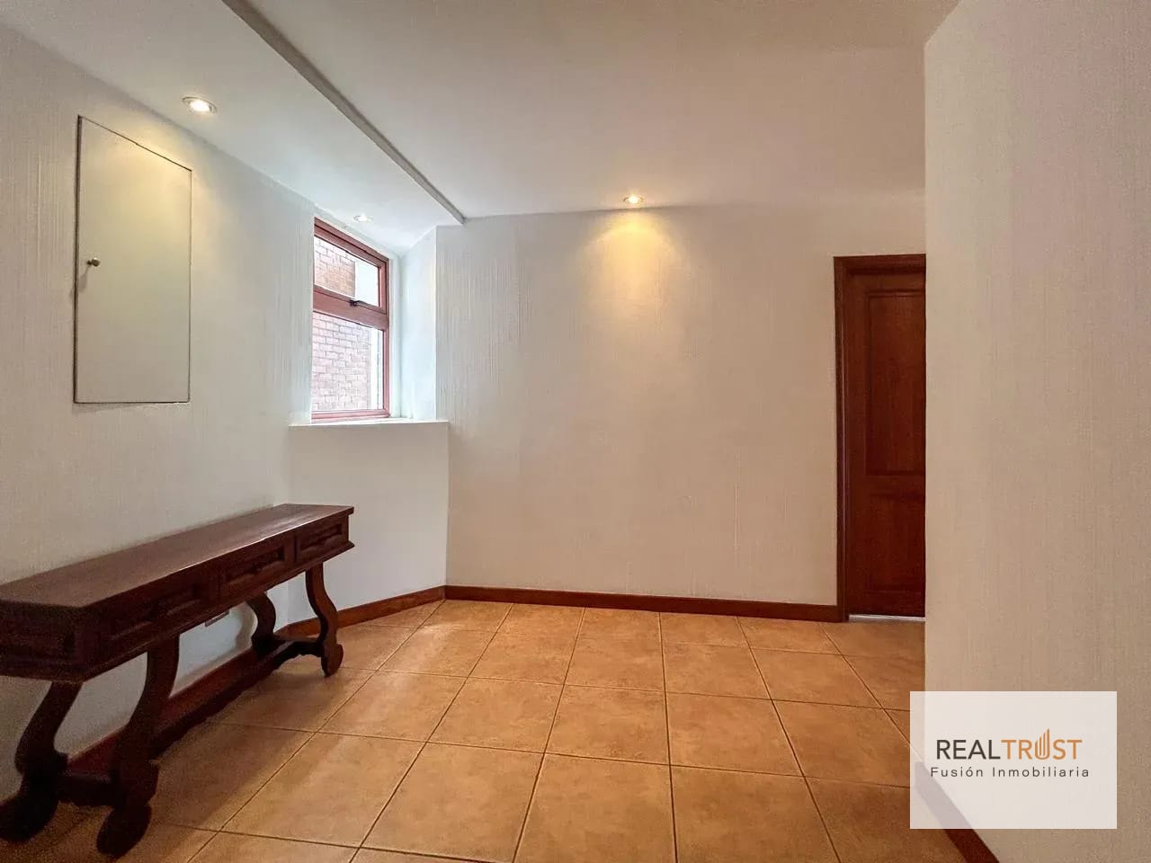 Lindo Penthouse en Venta Zona 15, Vista Hermosa 1 — Apartamento en Venta en Zona 15, Guatemala, Ciudad — foto 4 de 16