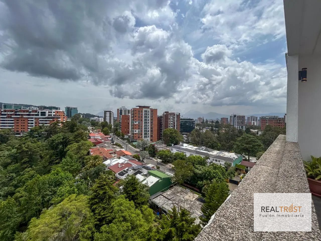 Lindo Penthouse en Venta Zona 15, Vista Hermosa 1 — Apartamento en Venta en Zona 15, Guatemala, Ciudad — foto 6 de 16