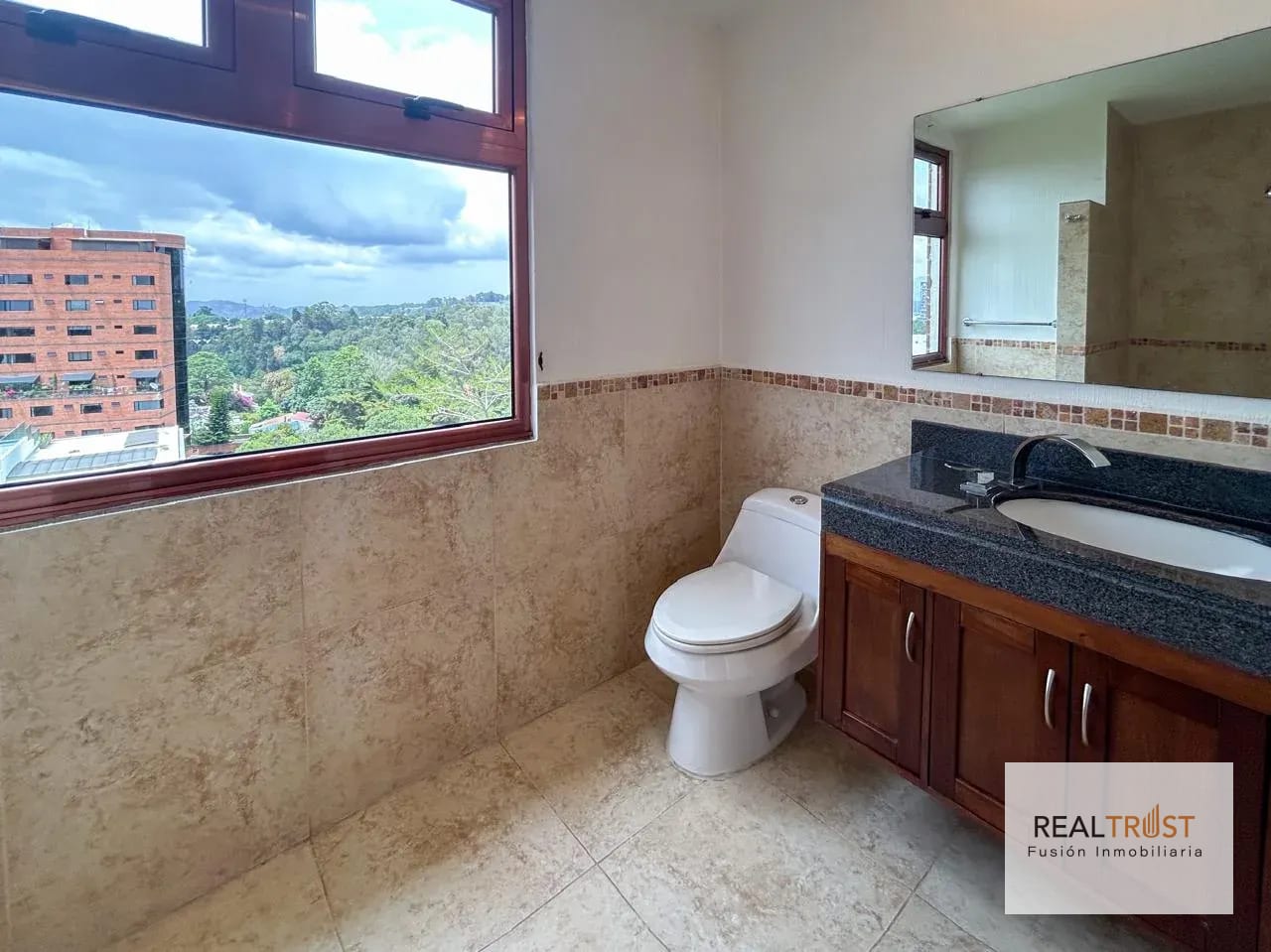 Lindo Penthouse en Venta Zona 15, Vista Hermosa 1 — Apartamento en Venta en Zona 15, Guatemala, Ciudad — foto 11 de 16