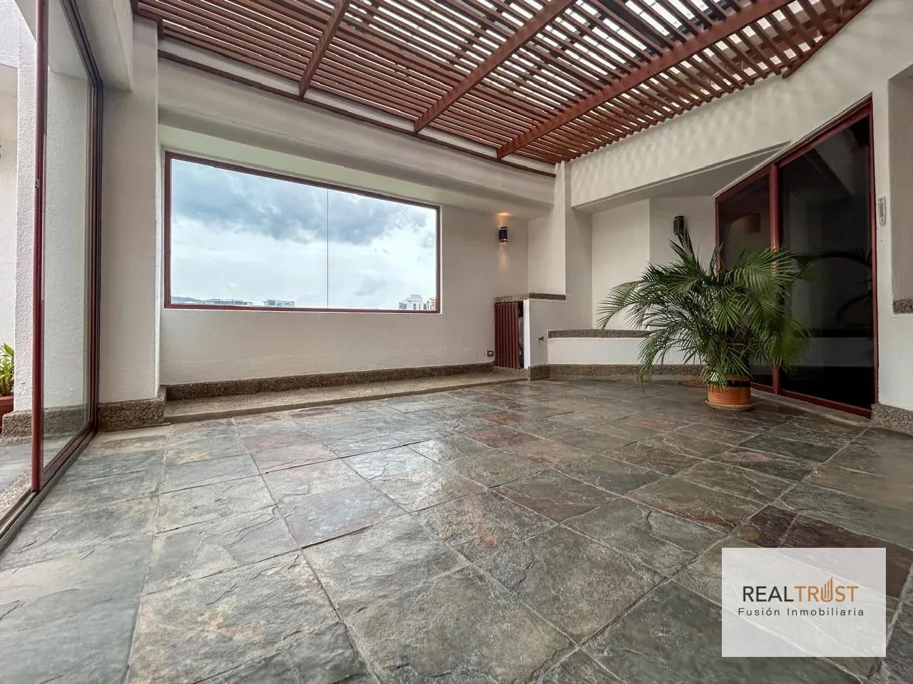 Lindo Penthouse en Venta Zona 15, Vista Hermosa 1 — Apartamento en Venta en Zona 15, Guatemala, Ciudad — foto 16 de 16