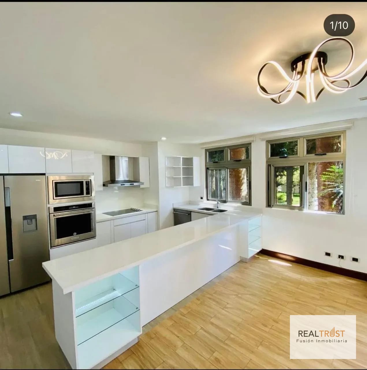 Precioso y amplio apartamento en Colonia Oakland. — Apartamento en Venta en Zona 10, Guatemala, Ciudad — foto 13 de 17