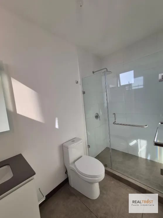 Rento Apartamento San Lázaro Zona 15 — Apartamento en Alquiler en Zona 15, Guatemala, Ciudad — foto 6 de 10