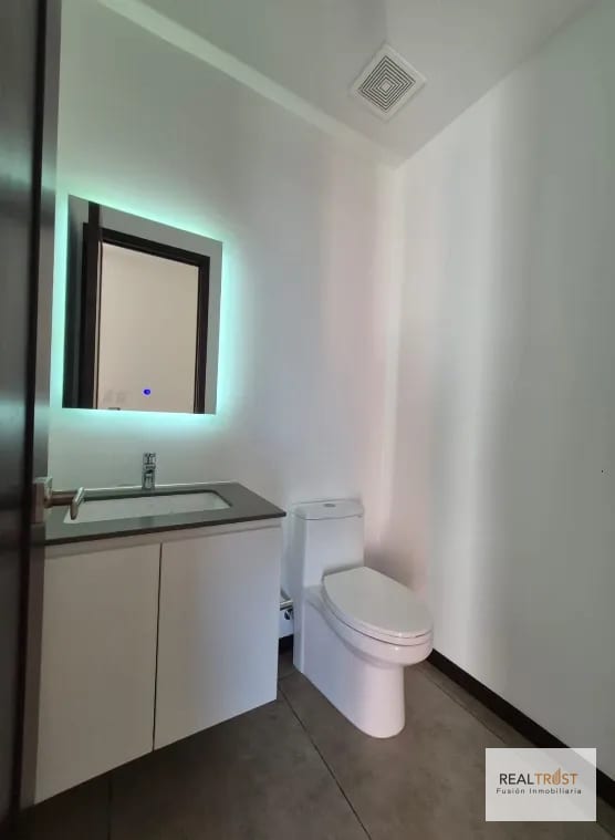 Rento Apartamento San Lázaro Zona 15 — Apartamento en Alquiler en Zona 15, Guatemala, Ciudad — foto 7 de 10