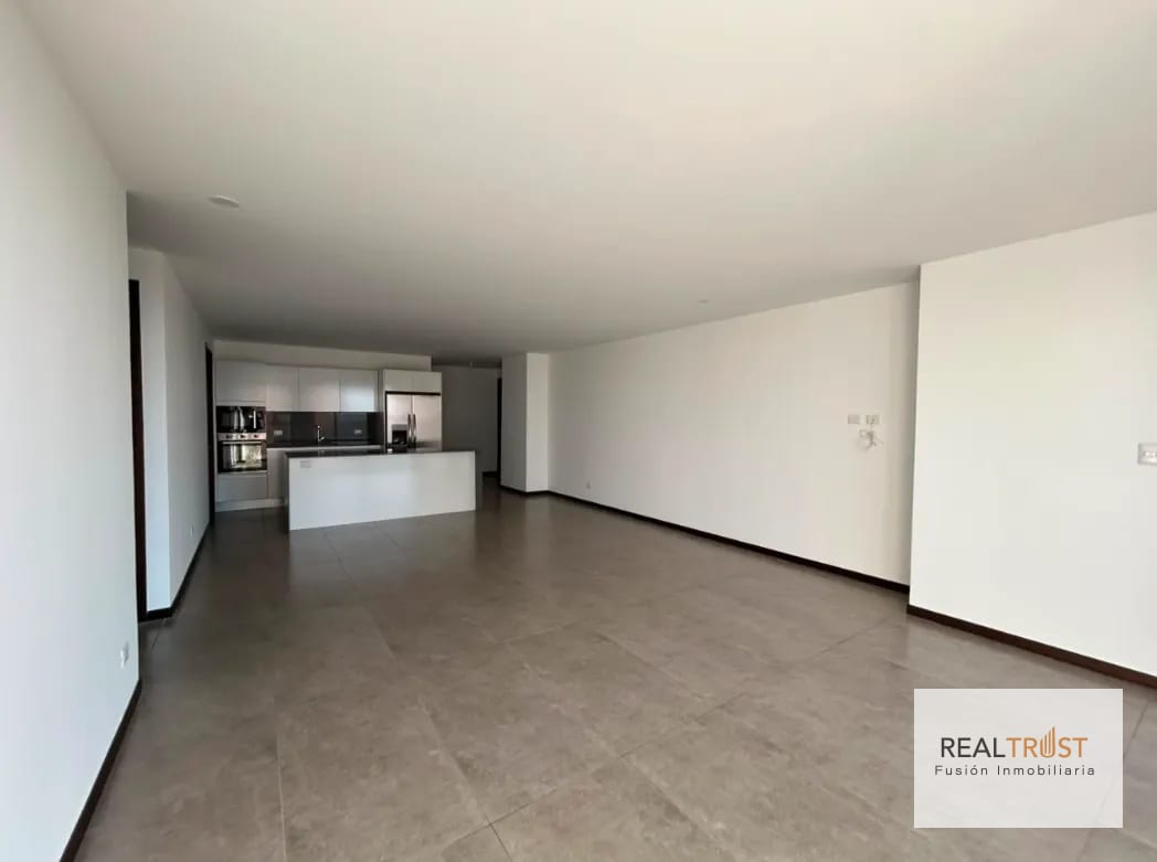 Rento Apartamento San Lázaro Zona 15 — Apartamento en Alquiler en Zona 15, Guatemala, Ciudad — foto 3 de 13