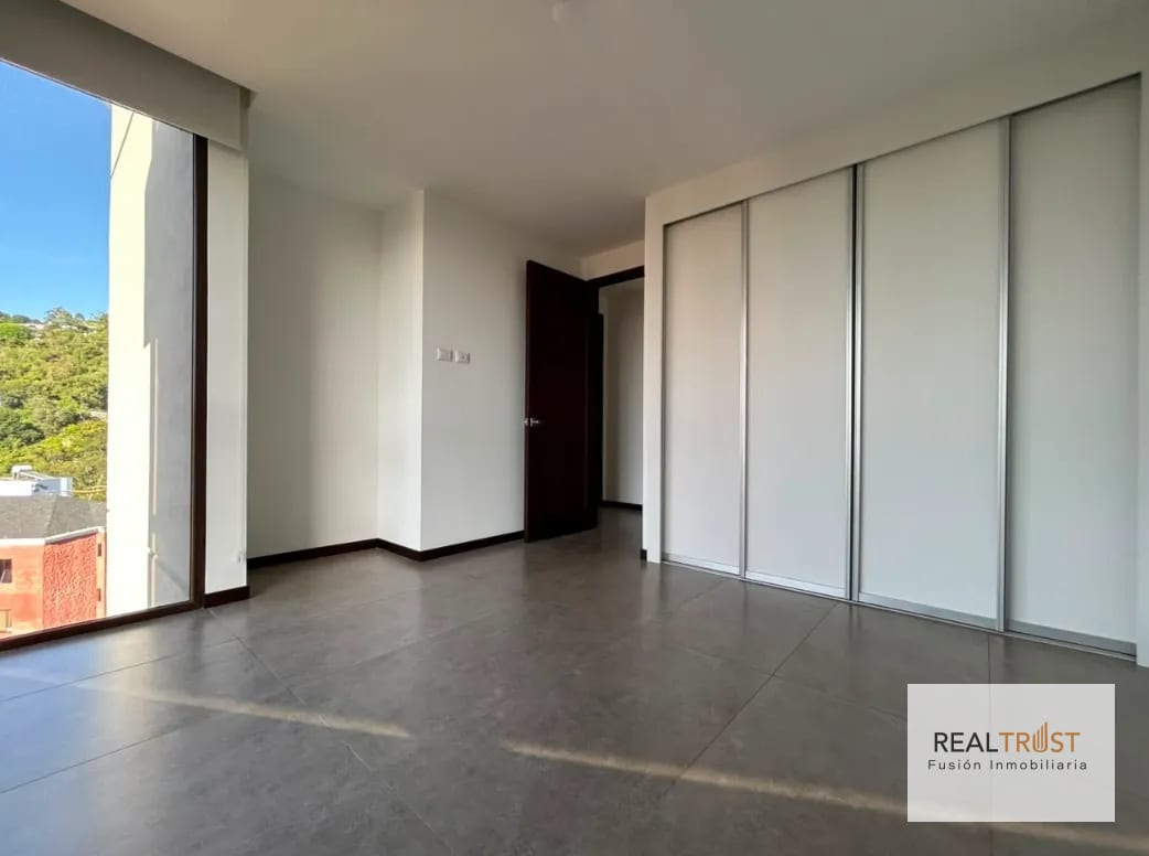 Rento Apartamento San Lázaro Zona 15 — Apartamento en Alquiler en Zona 15, Guatemala, Ciudad — foto 7 de 13