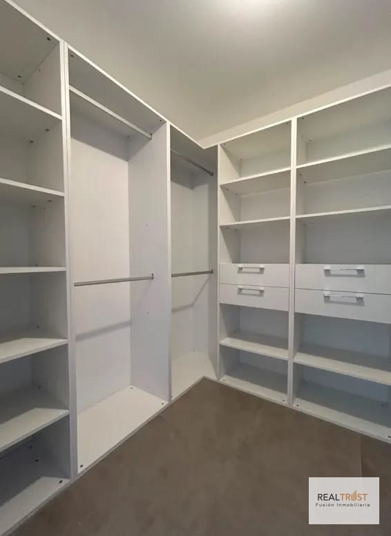 Rento Apartamento San Lázaro Zona 15 — Apartamento en Alquiler en Zona 15, Guatemala, Ciudad — foto 11 de 13