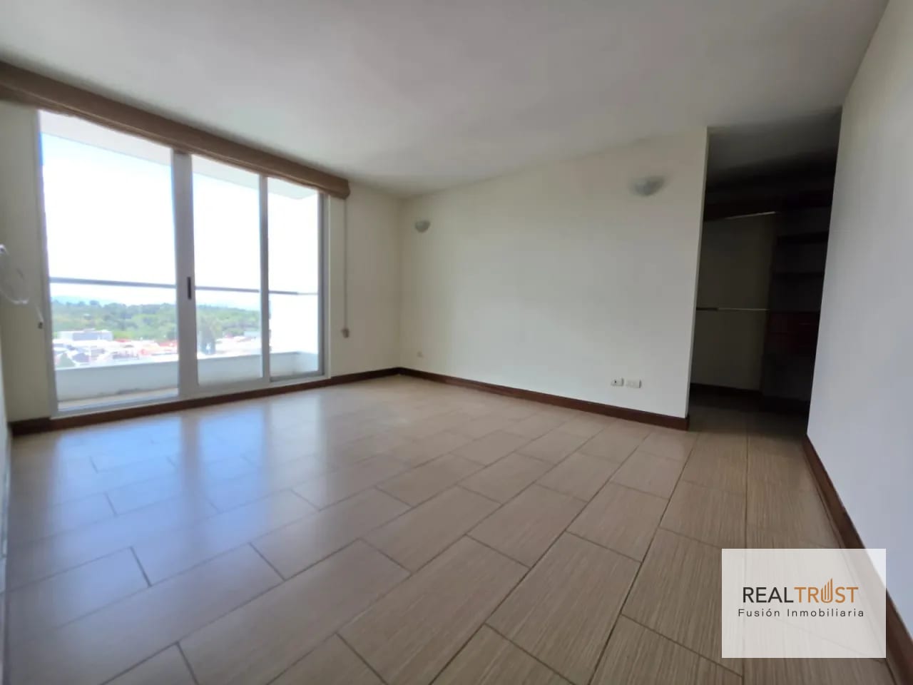 Apartamento en Renta Zona 14 la Villa — Apartamento en Alquiler en Zona 14, Guatemala, Ciudad — foto 11 de 17