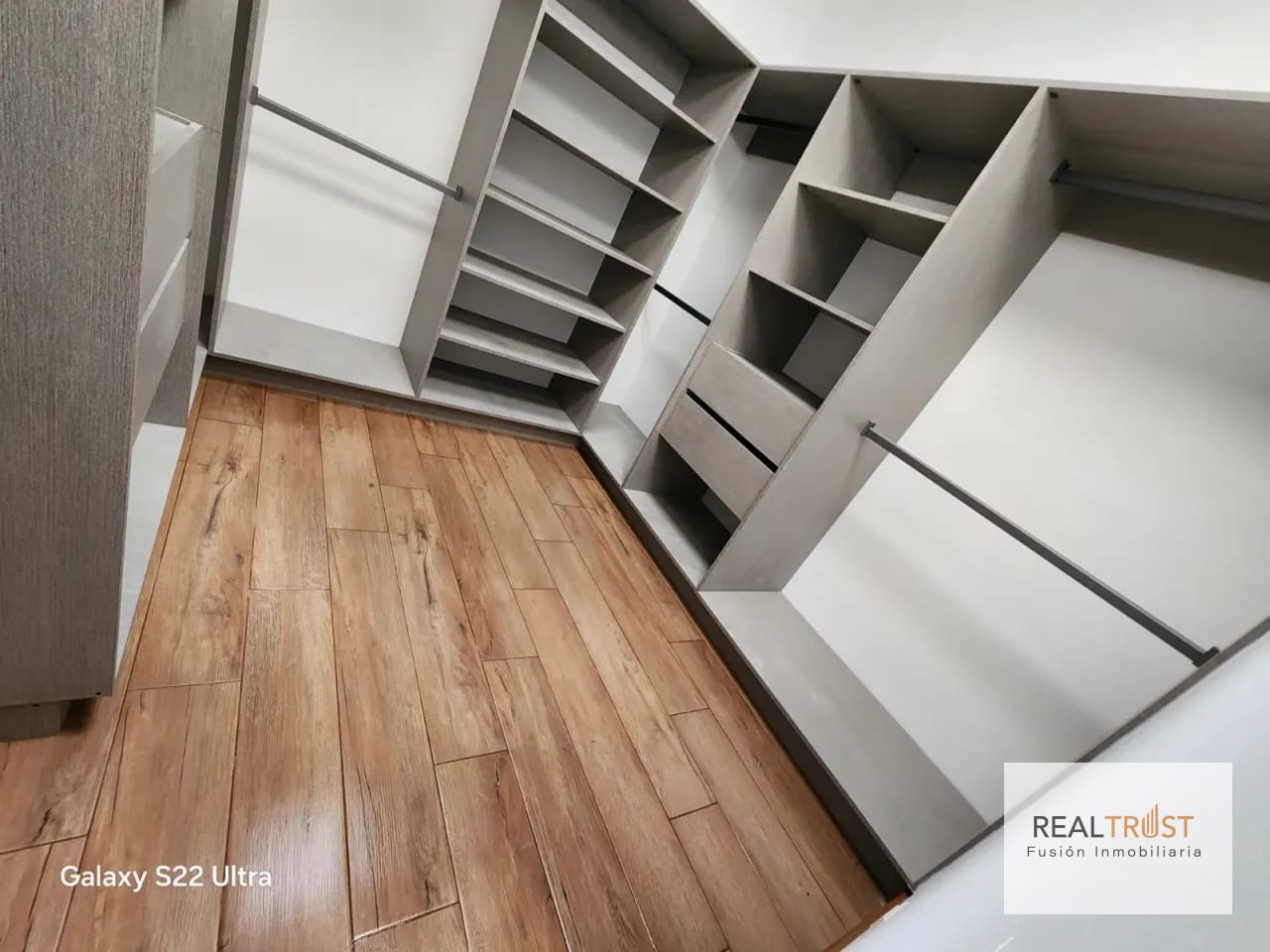 Casa en Santa Rosalia en venta — Casa en Venta en Carretera a El Salvador, Guatemala, Ciudad — foto 10 de 12