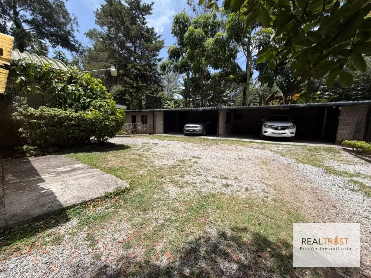 Casa de un Nivel en Renta Zona 16 — Casa en Alquiler en Zona 16, Guatemala, Ciudad — foto 6 de 17