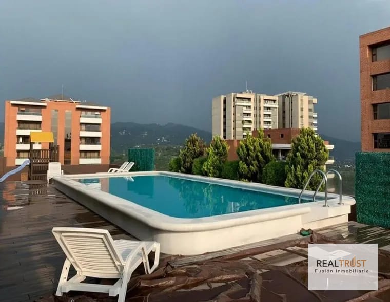 Apartamento en Renta Zona 14 Quattro — Apartamento en Alquiler en Zona 14, Guatemala, Ciudad — foto 2 de 8