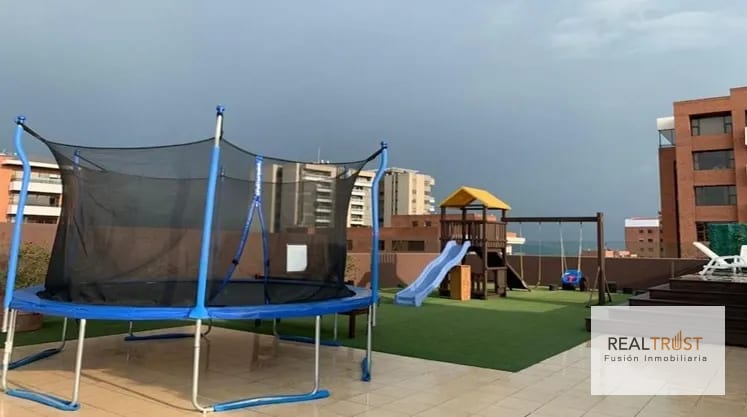Apartamento en Renta Zona 14 Quattro — Apartamento en Alquiler en Zona 14, Guatemala, Ciudad — foto 4 de 8