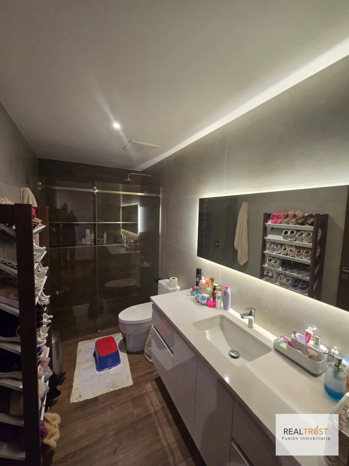 En Venta Apartamento en Gaura — Apartamento en Venta en Gaura, Zona 15, Guatemala, Ciudad — foto 10 de 17