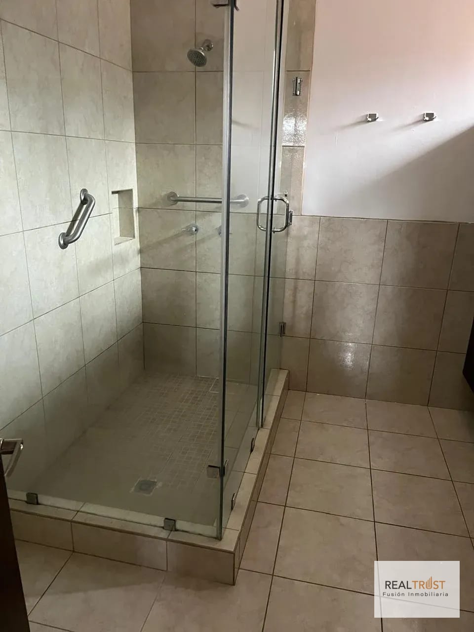 Casa en Venta de un Nivel - Buenafuente CES — Casa en Venta en Carretera a El Salvador, Guatemala, Ciudad — foto 4 de 17