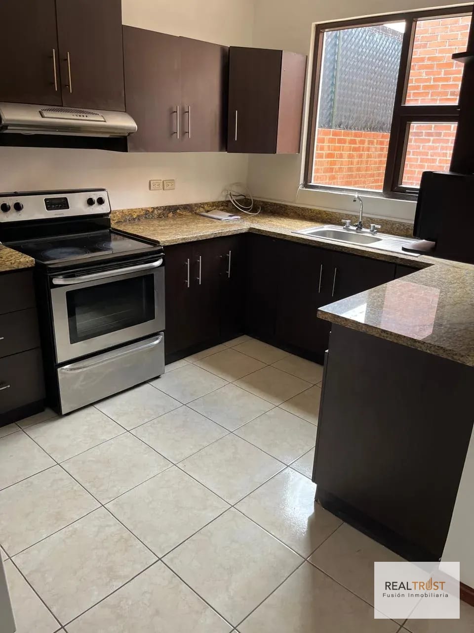 Casa en Venta de un Nivel - Buenafuente CES — Casa en Venta en Carretera a El Salvador, Guatemala, Ciudad — foto 13 de 17