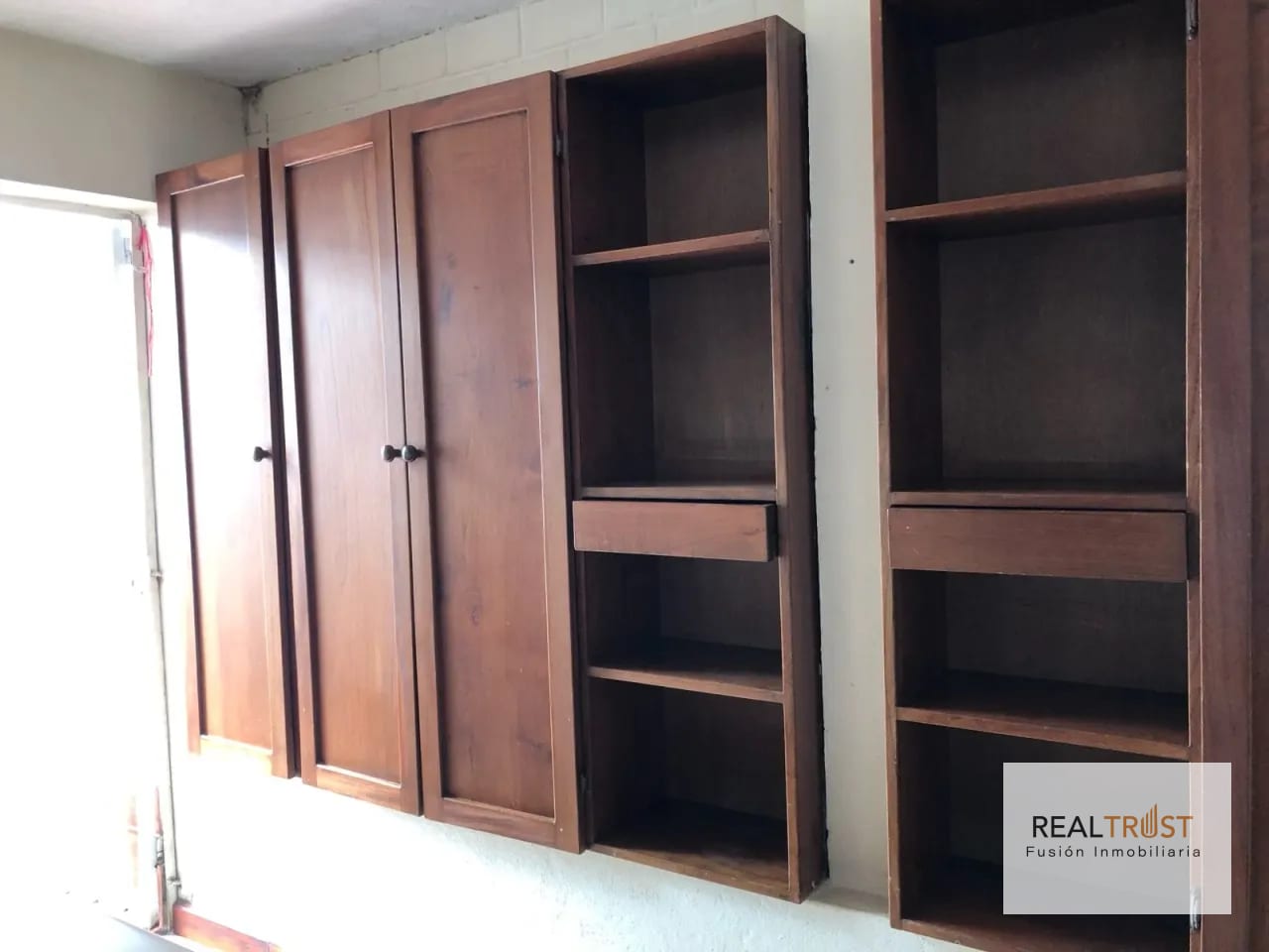 Casa en Venta San Cristobal — Casa en Venta en Zona 8 Mixco, Guatemala, Ciudad — foto 6 de 7