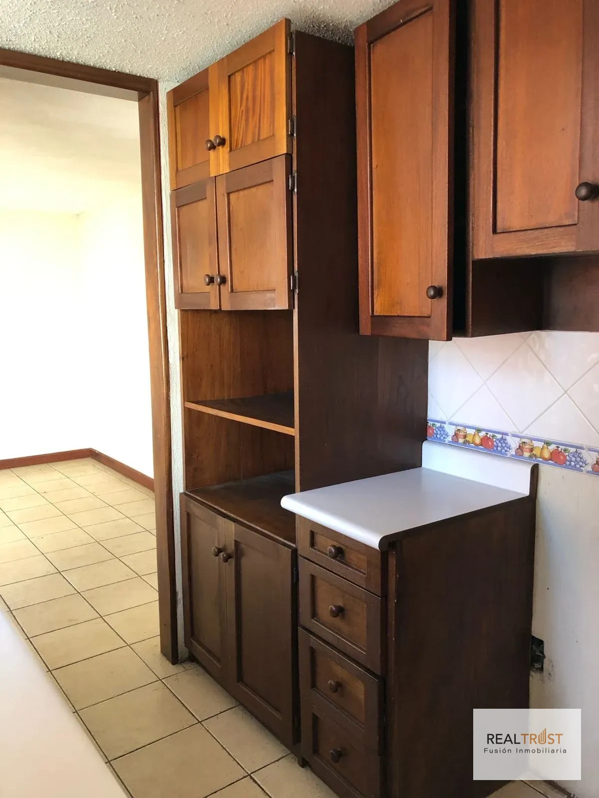 Casa en Venta San Cristobal — Casa en Venta en Zona 8 Mixco, Guatemala, Ciudad — foto 5 de 7