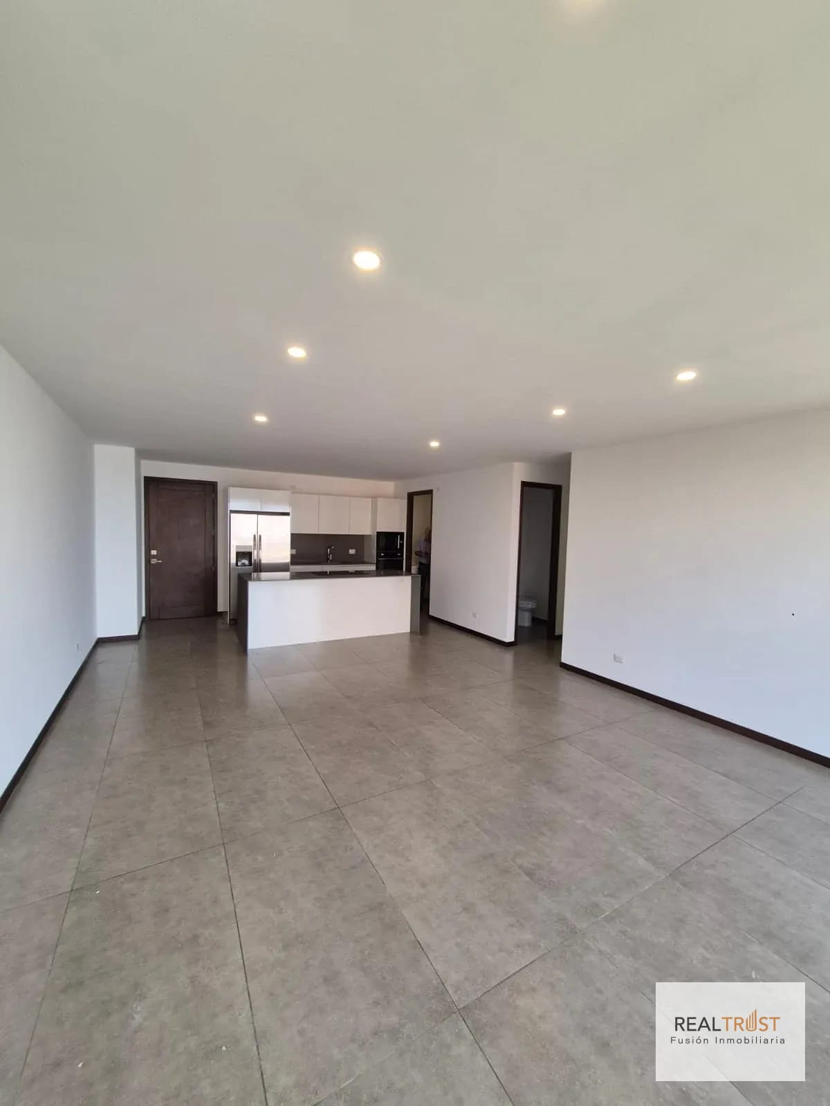 Moderno Apartamento en renta Sector San Lázaro, Zona 15 — Apartamento en Alquiler en Zona 15, Guatemala, Ciudad — foto 2 de 11