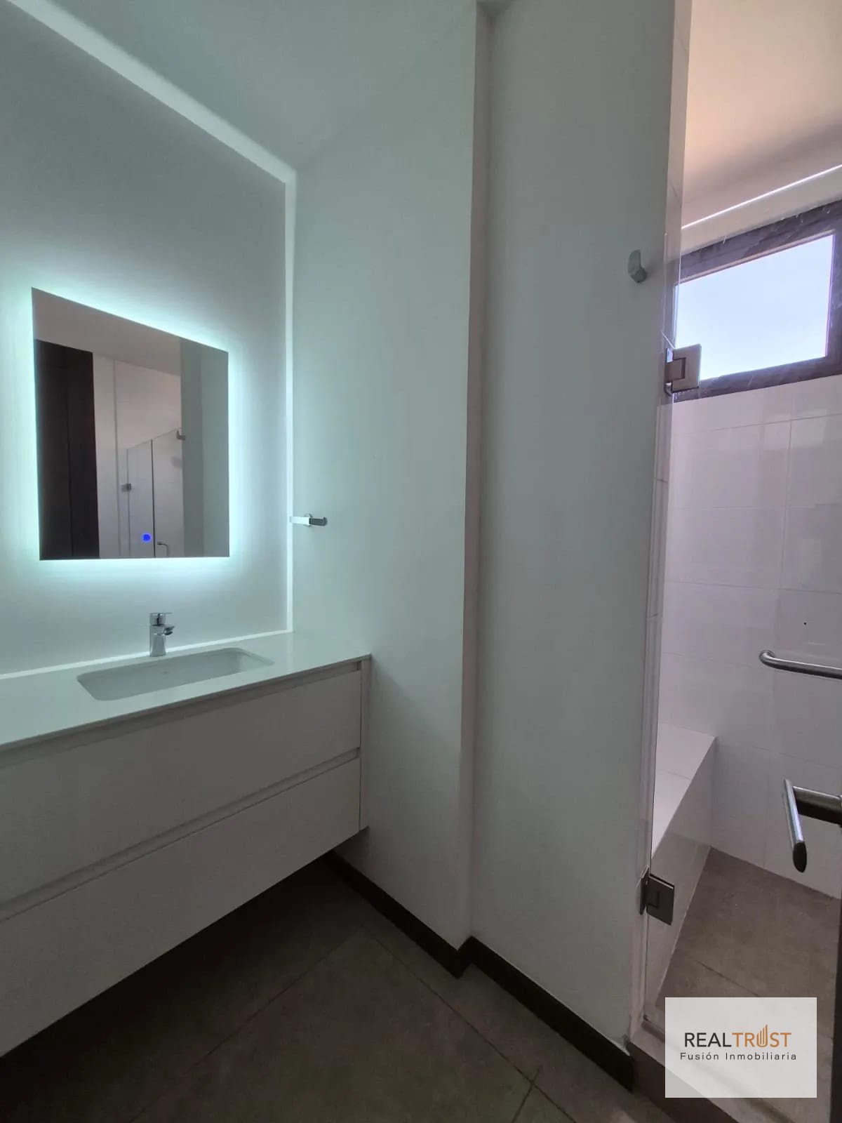 Moderno Apartamento en renta Sector San Lázaro, Zona 15 — Apartamento en Alquiler en Zona 15, Guatemala, Ciudad — foto 5 de 11