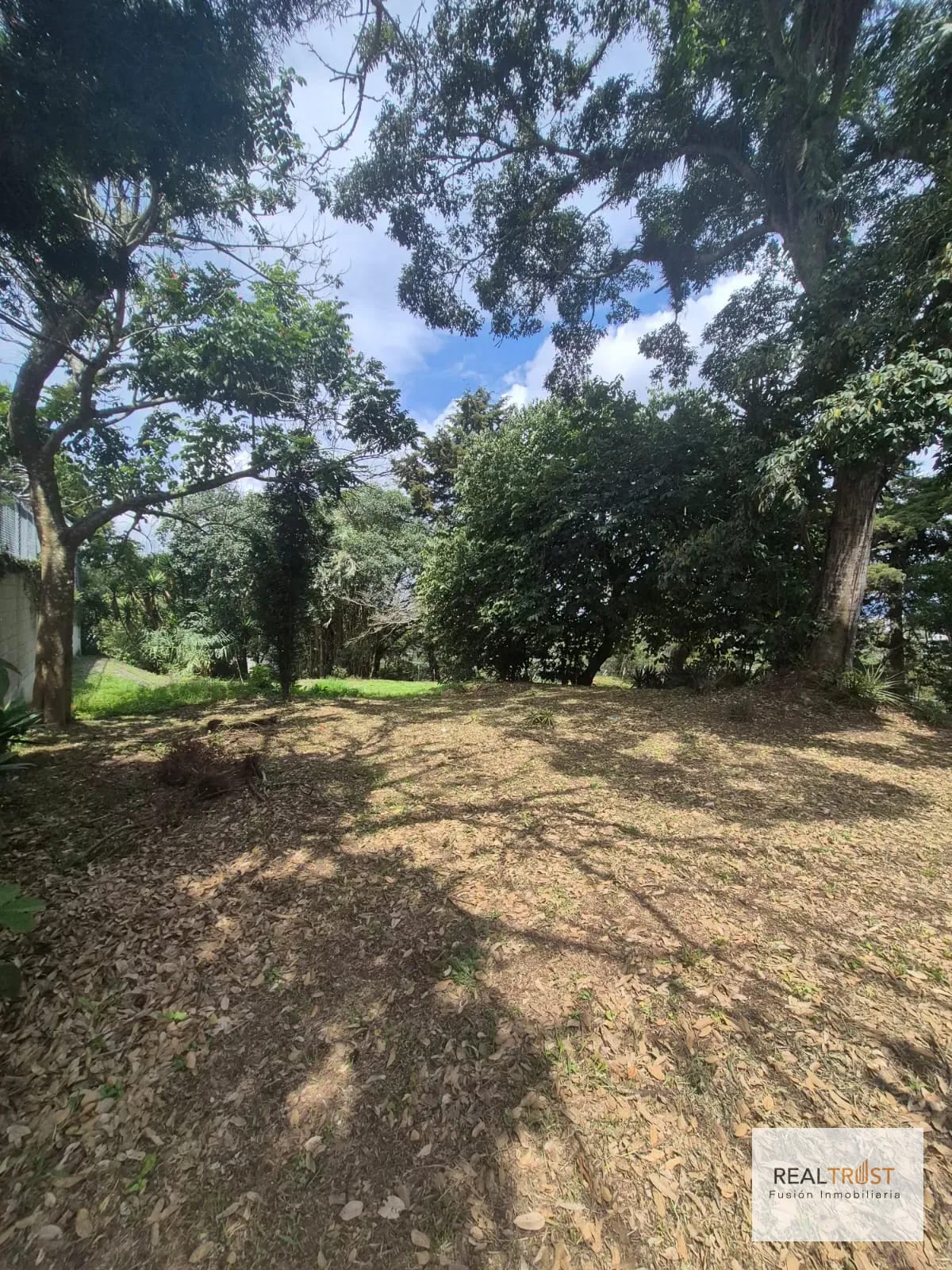 Terreno en Venta Club de Golf San Isidro Zona 16 — Terreno en Venta en Zona 16, Guatemala, Ciudad — foto 1 de 6