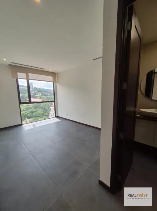 En Venta Moderno Penthouse con Increibles Vistas, San Lázaro Zona 15 — Apartamento en Venta en Zona 15, Guatemala, Ciudad — foto 3 de 16