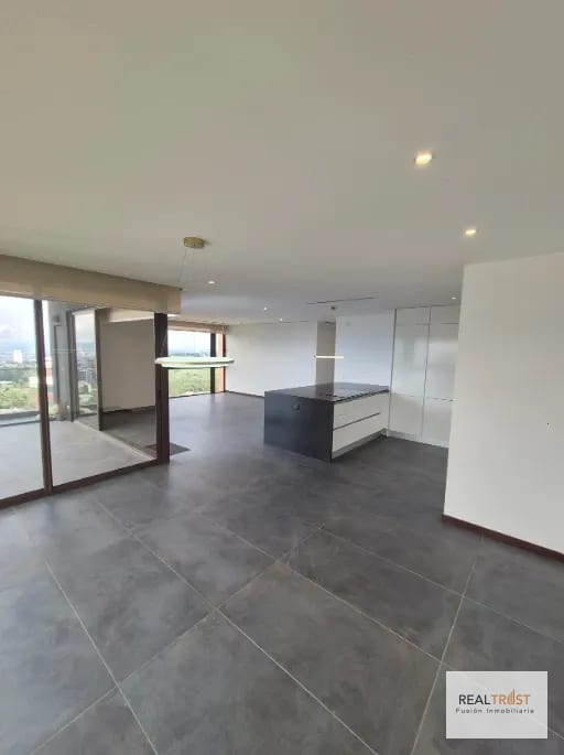 En Venta Moderno Penthouse con Increibles Vistas, San Lázaro Zona 15 — Apartamento en Venta en Zona 15, Guatemala, Ciudad — foto 16 de 16