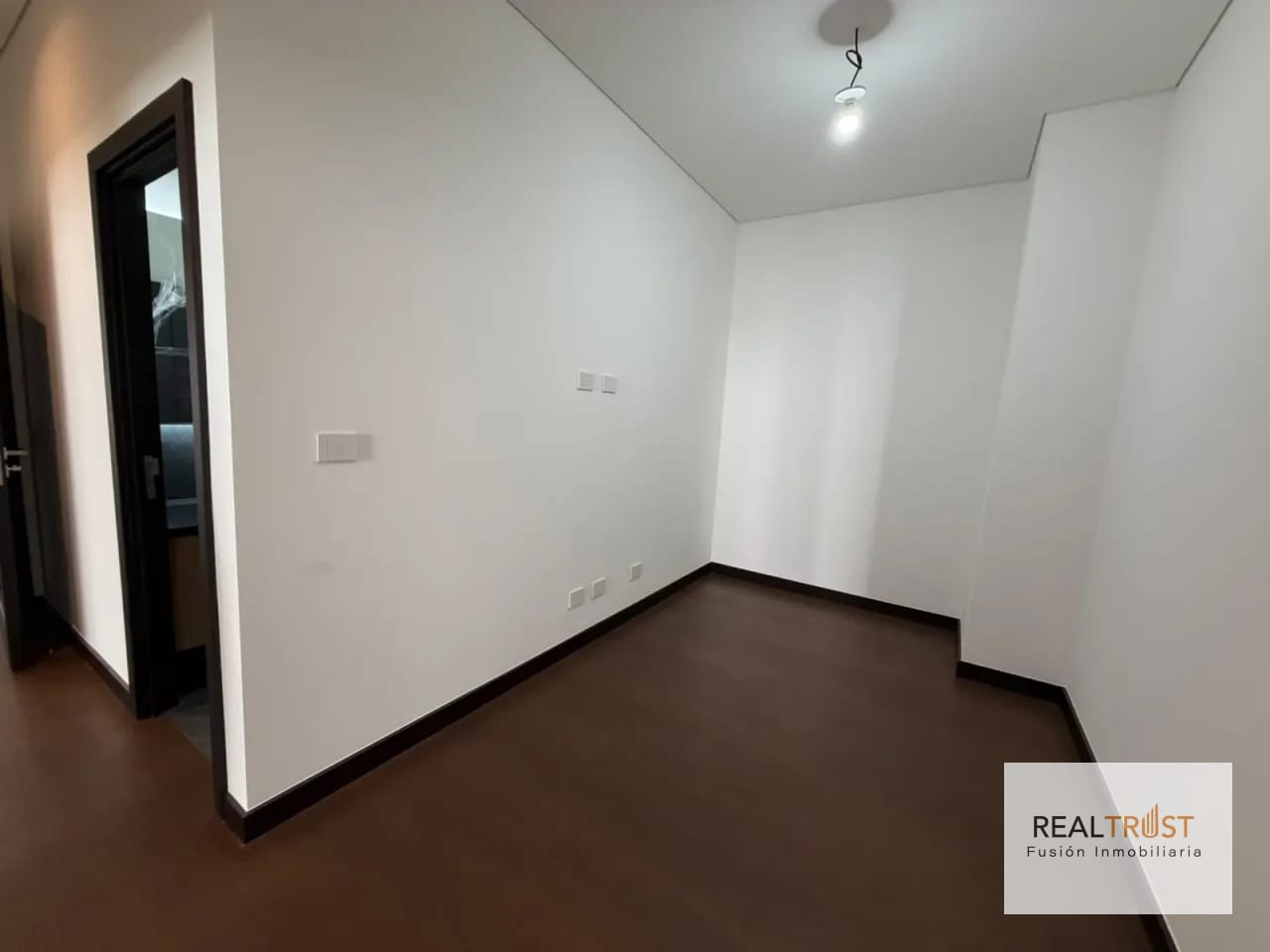 Apartamento en renta Nogales de Cayalá zona 16 — Apartamento en Alquiler en Zona 16, Guatemala, Ciudad — foto 13 de 16
