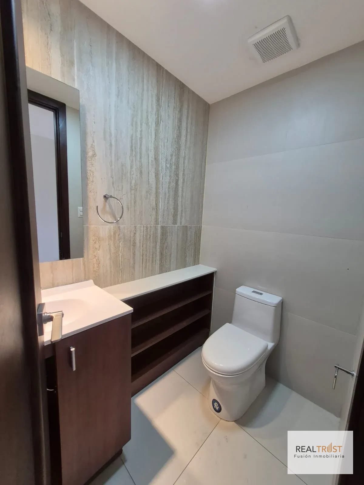En Renta Apartamento Zona 15 Vista Hermosa 2 — Apartamento en Alquiler en Zona 15, Guatemala, Ciudad — foto 10 de 17