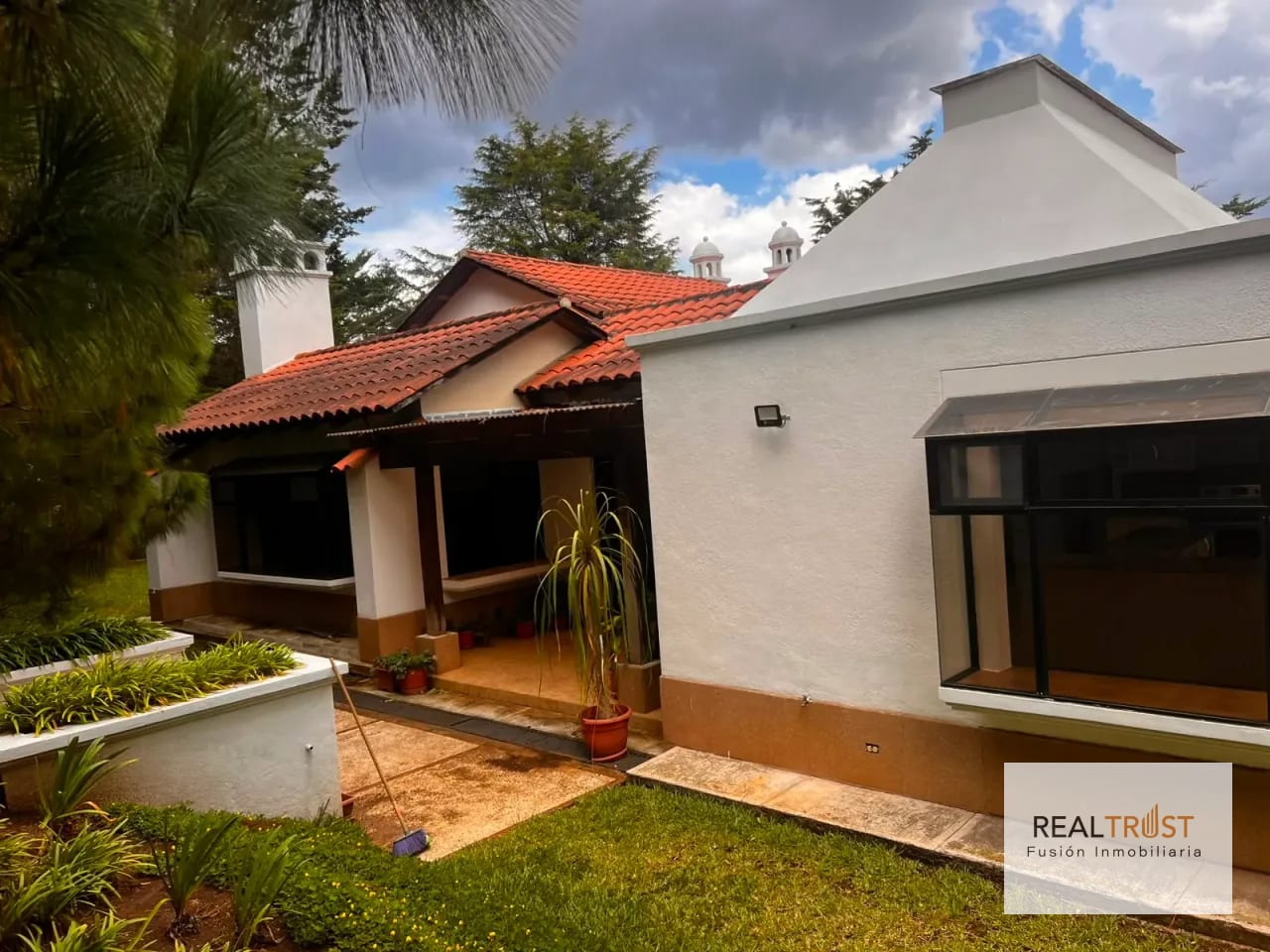 Residencia en Venta Hacienda Nueva Country Club — Casa en Venta en Carretera a El Salvador, Guatemala, Ciudad — foto 12 de 17