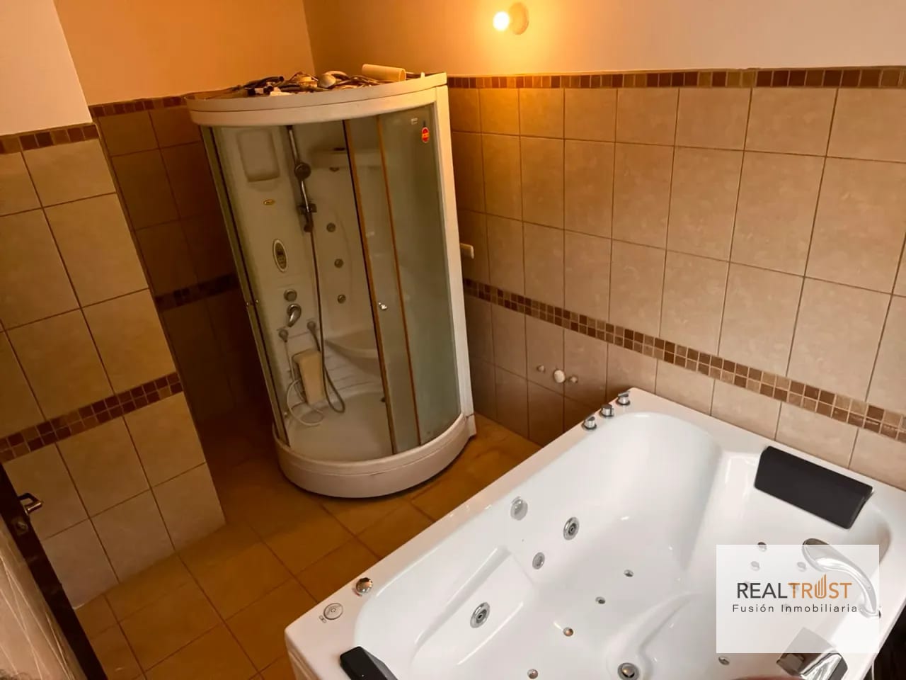 Residencia en Venta Hacienda Nueva Country Club — Casa en Venta en Carretera a El Salvador, Guatemala, Ciudad — foto 13 de 17