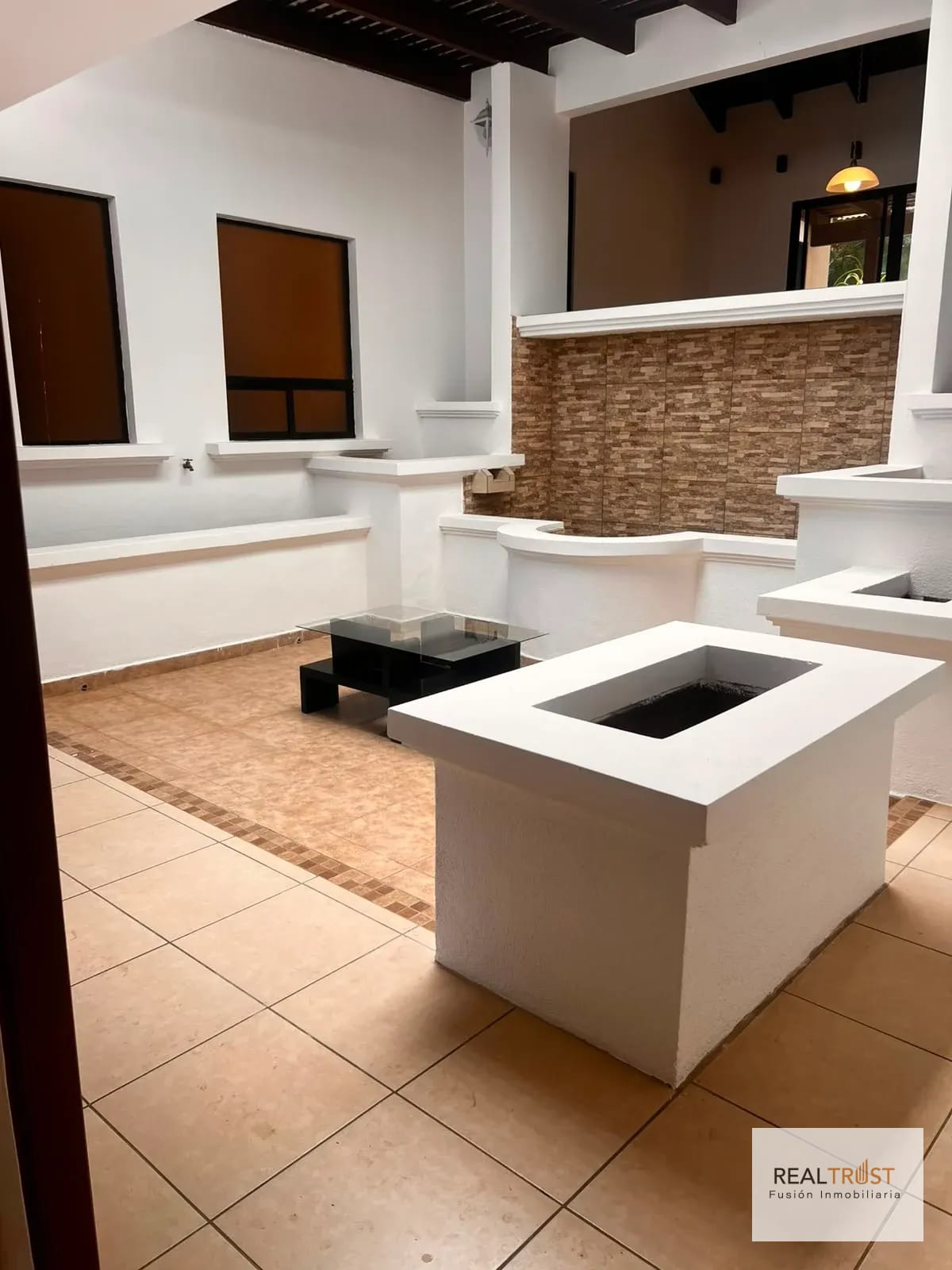 Residencia en Venta Hacienda Nueva Country Club — Casa en Venta en Carretera a El Salvador, Guatemala, Ciudad — foto 17 de 17