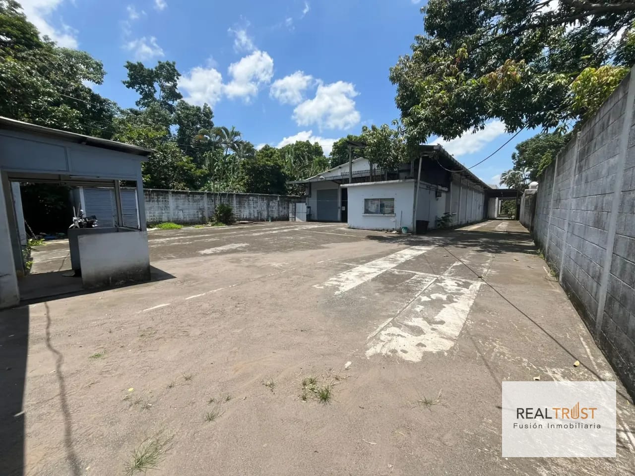 Propiedad con Bodega en Venta Retalhuleu km 185.3 — Bodega / Ofibodega en Venta en Retalhuleu, Retalhuleu — foto 2 de 15