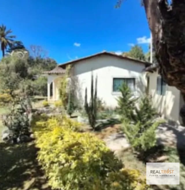Propiedad en Venta a orilla del Lago de Atitlan en Panajachel — Casa en Venta en Panajachel, Sololá — foto 1 de 15