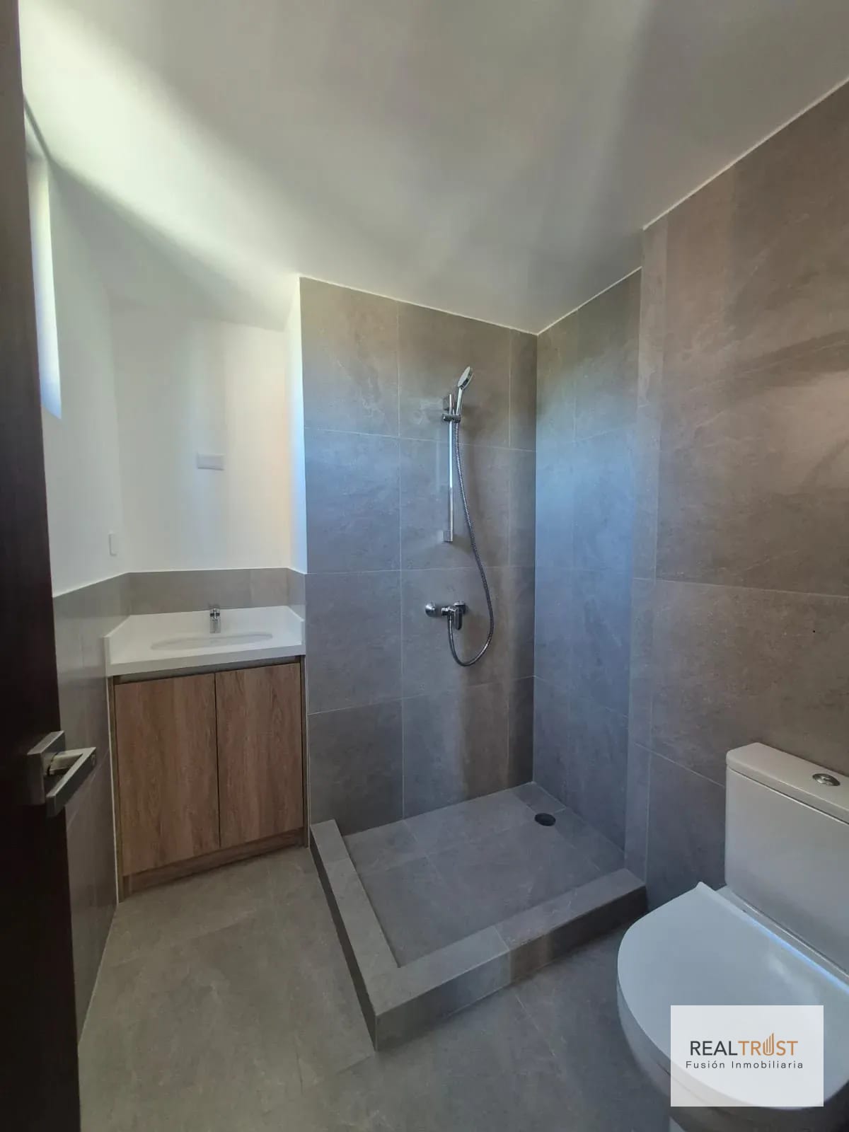 Apartamento en Renta para Estrenar, Zona 14 — Apartamento en Alquiler en Zona 14, Guatemala, Ciudad — foto 4 de 16