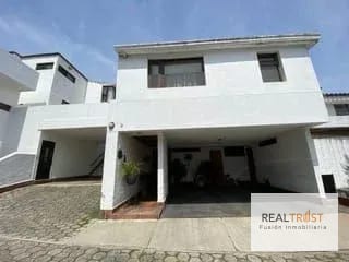 Casa en Venta zona 10 — Casa en Venta en Zona 10, Guatemala, Ciudad — foto 2 de 8