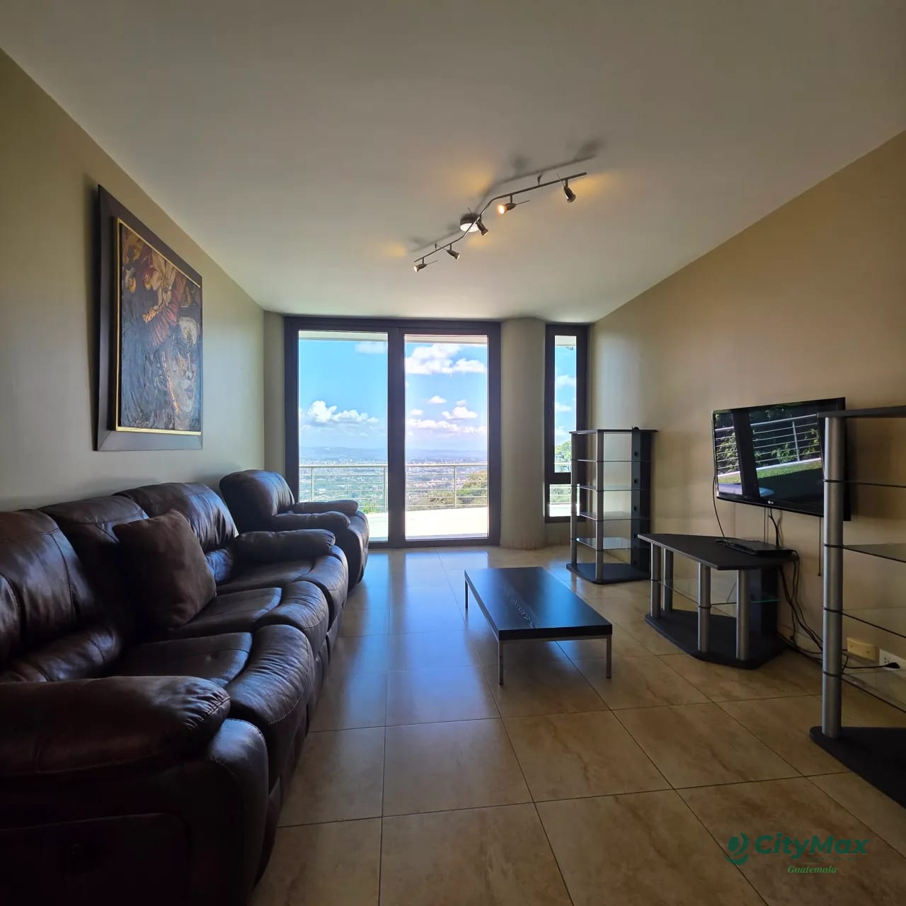 Lujosa Mansión en venta Las Nubes Ciudad Guatemala — Casa en Venta en km 11-15, Carretera a El Salvador, Guatemala, Ciudad — foto 12 de 16