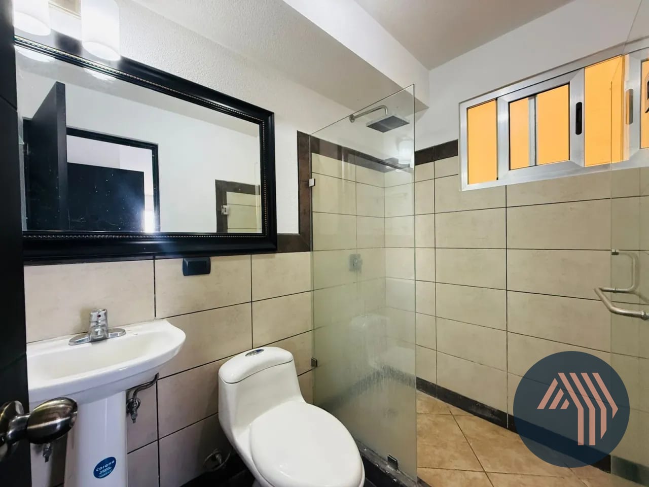 VENTA DE CÓMODO APARTAMENTO - BOSQUES DE EUSKADI, ZONA 16 — Apartamento en Venta en Bosques de Euskadi, Zona 16, Guatemala, Ciudad — foto 7 de 15