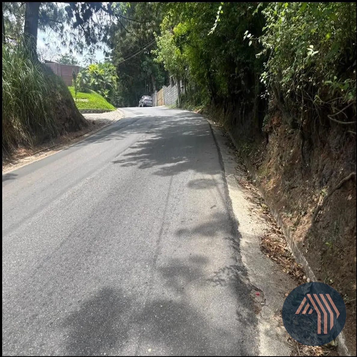 VENTA DE AMPLIO TERRENO - CARR. A LAGUNA BERMEJA, PIEDRA PARADA — Terreno en Venta en Carretera a El Salvador, Guatemala, Ciudad — foto 6 de 9