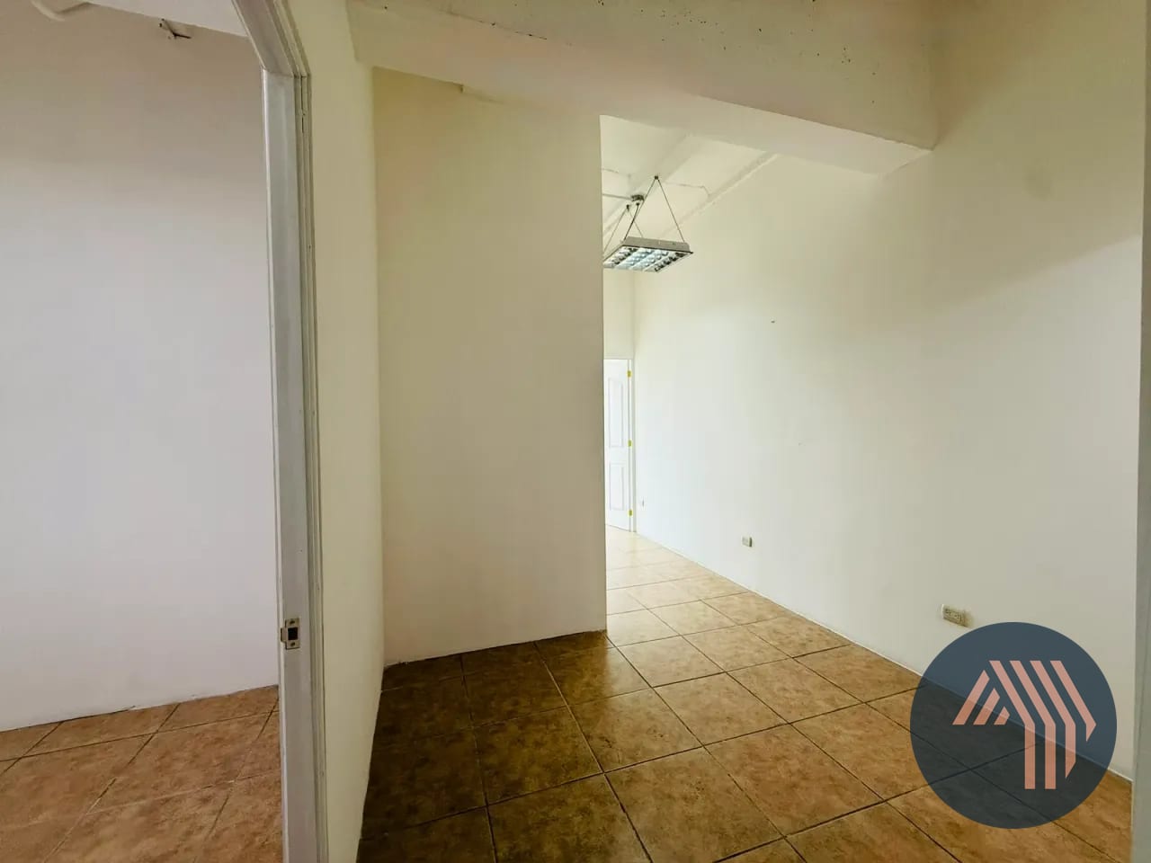 VENTA DE OFICINA 55MT2 - SCENA, KM 16.5 CES — Oficina en Venta en Scena Business Center, Carretera a El Salvador, Guatemala, Ciudad — foto 5 de 9